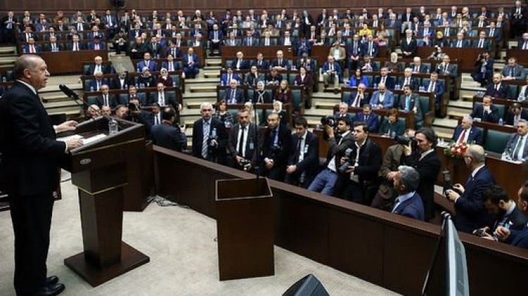 AK Parti’nin grup toplantısı iptal edildi