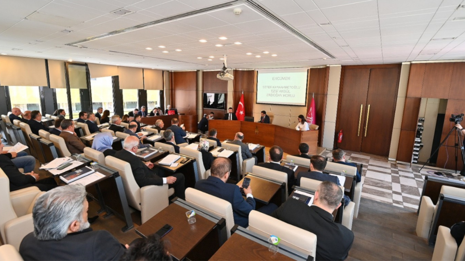 AK Parti’nin ret oyu yetmedi! CHP’den zam furyası