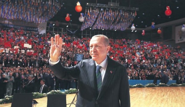 AK Parti'nin üye sayısı 11 milyona yaklaştı