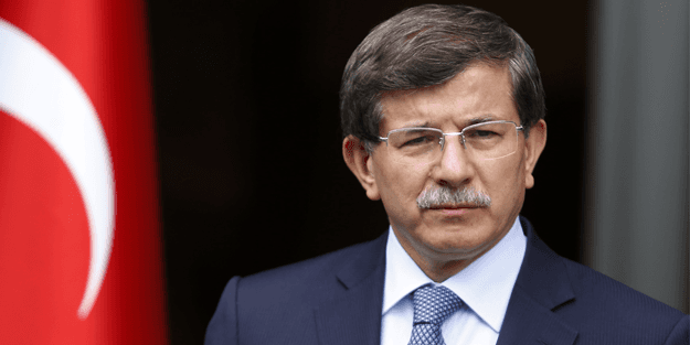 AK Parti’ye bir ilki yaşatan Davutoğlu’ndan komik 2023 iddiası! Beklediğin sürpriz, kibirli siyasetçilerin tasfiyesi olmasın?