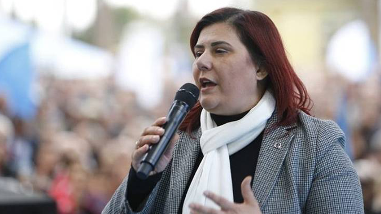 AK Parti'ye katılacağı iddia ediliyordu! Aydın Büyükşehir Belediye Başkanı Özlem Çerçioğlu istifa etti