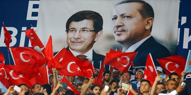 AK Parti'yi zafere taşıyan şifreyi açıkladı