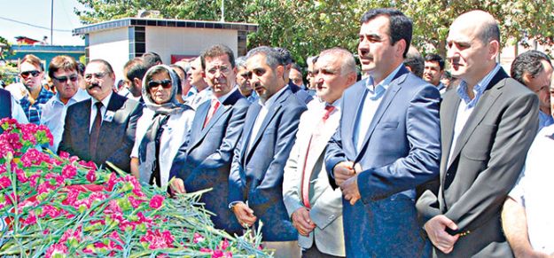 AK Partili Başkan dualarla defnedildi