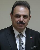 Akademisyen evinde ölü bulundu 