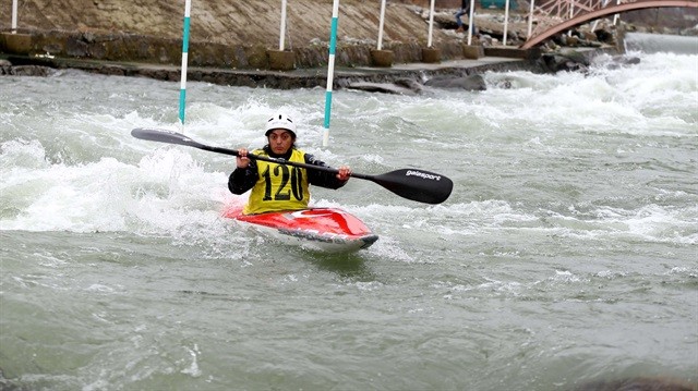 Akarsu Slalom Türkiye Kupası Rize'de başladı