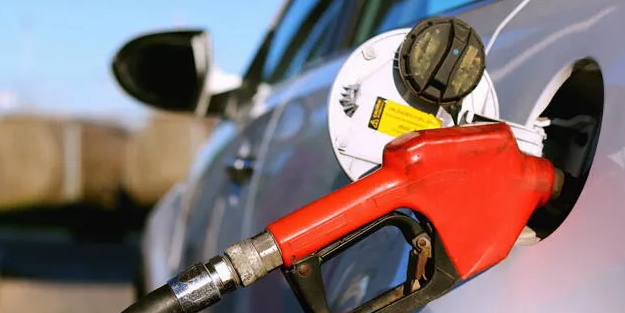 Akaryakıt fiyatları: Benzin ve motorinde dev indirim bekleniyor! Ham petrol 90 doların altına geriledi