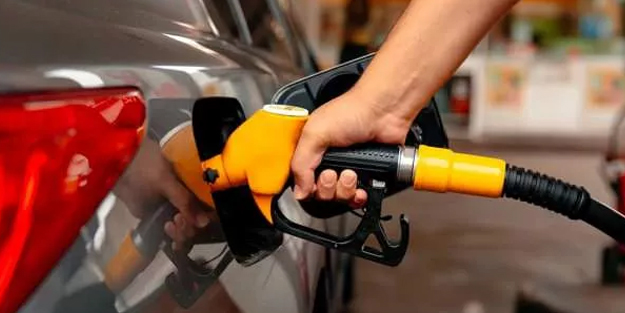 Akaryakıt fiyatları güncel: Benzin indirimi ve zam ile ilgili flaş gelişme! Dikkat çeken akaryakıtta o rakamlar