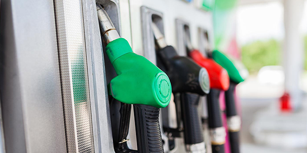 Akaryakıt fiyatları yarın altüst olabilir! Araç sahipleri dikkat