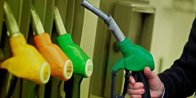 Akaryakıt fiyatlarına büyük zam geliyor! Tarih verildi... O sabah uyandığımızda nevrimiz dönebilir