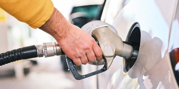 Akaryakıt fiyatlarına yeni bir zam yansıdı! Akaryakıtta fiyat tabelası değişiyor: LPG, motorin ve benzin fiyatı