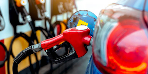 Akaryakıt fiyatlarını altüst edecek haber geldi! Araç sahiplerinin hayalleri suya düşecek