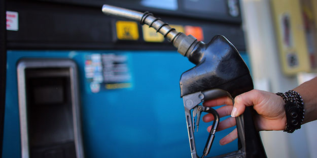 Akaryakıt fiyatlarıyla ilgili bir iyi bir de kötü haber! O tarihte benzin ve motorin fiyatları...