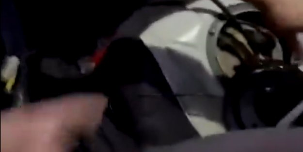 Akaryakıt istasyonundan mazot aldı! Dünyası başına yıkıldı, o anları böyle çekti