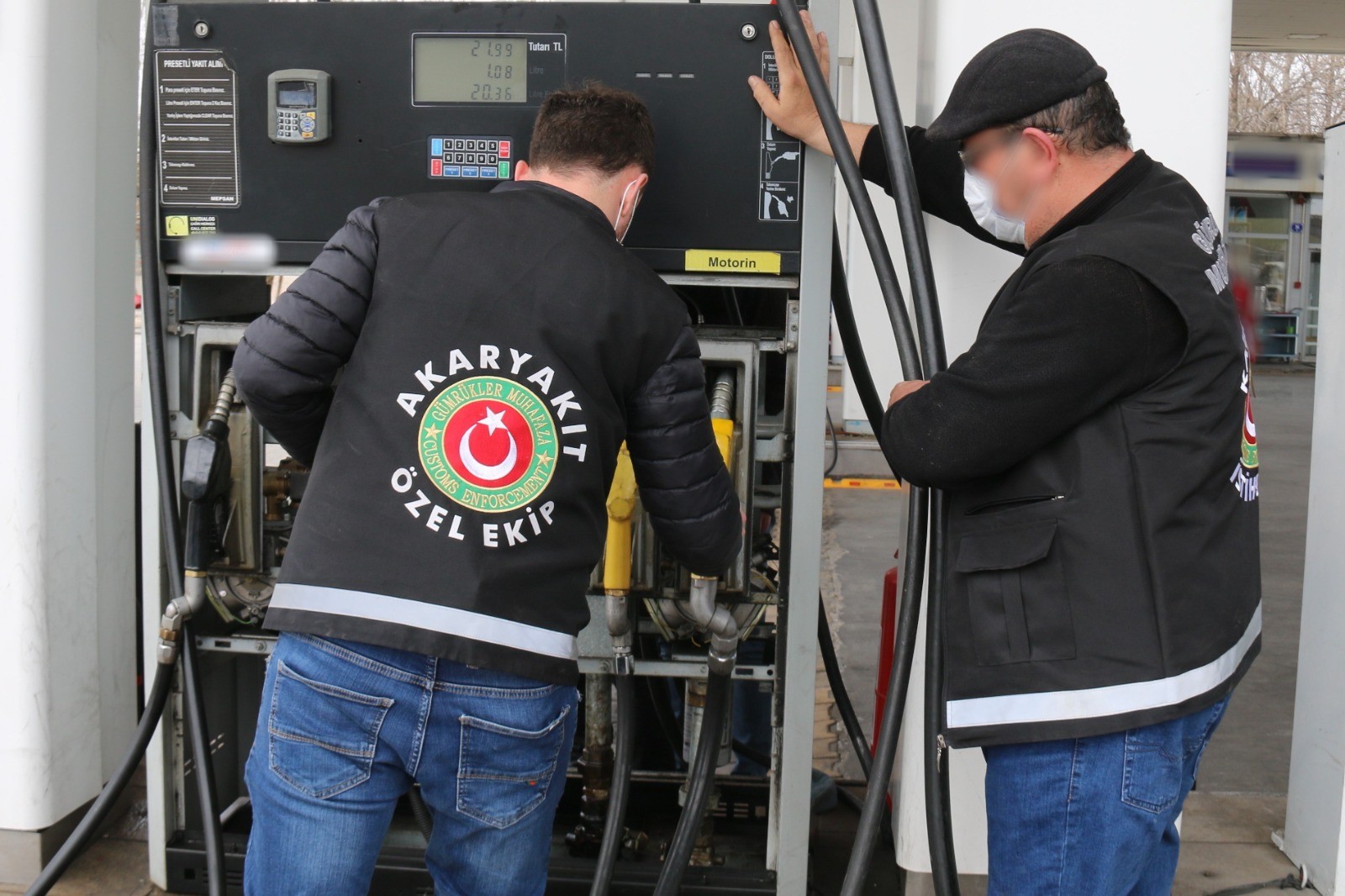 Akaryakıt Özel Ekibinden kaçak akaryakıt operasyonları