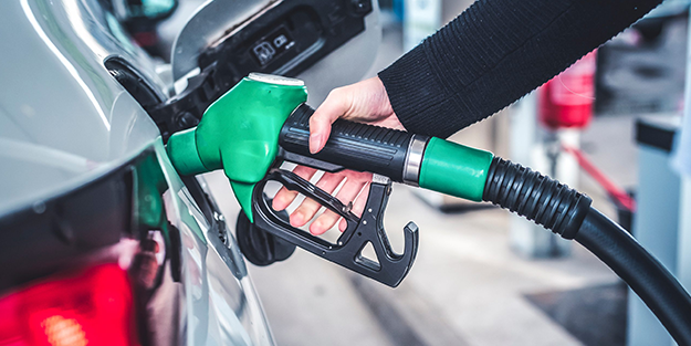 Akaryakıt zammı dün iptal edilmişti! Kötü haber çok geçmeden geldi