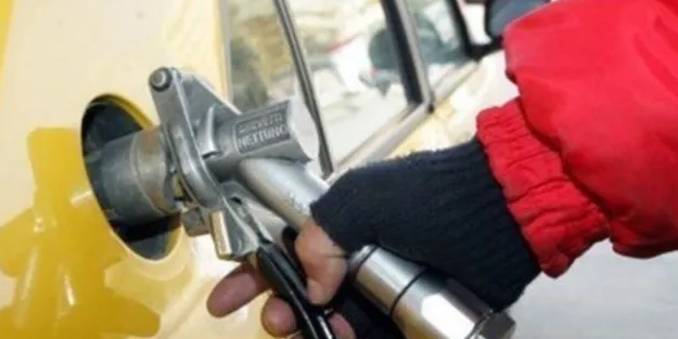 Akaryakıta çifte indirim geliyor! Sürücüler miktar kesinleşti: LPG için o tarih verildi! Benzin ve motorin fiyatı bugün