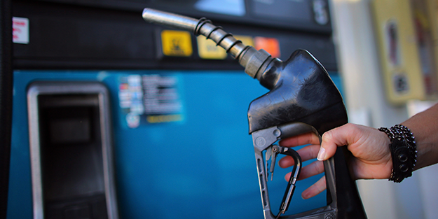 Akaryakıta öyle bir zam geliyor ki duyan istasyonlara koşacak! Depoları doldurun, bu seferki çok fena...