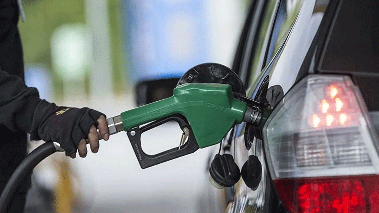 Akaryakıta zam geldi! Fiyatlar yeniden güncellendi