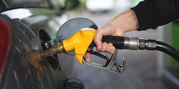 Akaryakıta zam geldi! Tabela resmen değişti