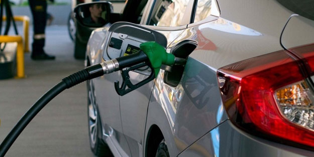 Akaryakıtta fiyat değişikliği! Benzine zam yapıldı