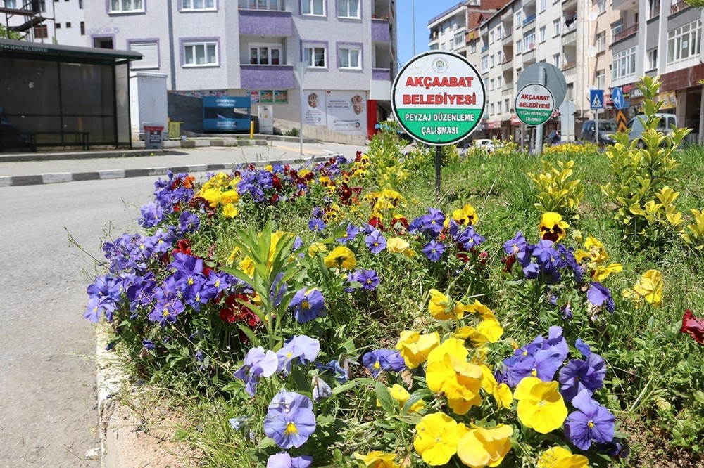 Akçaabat belediyesi Korana virüsüne rağmen çalışmalarını hız kesmeden sürdürüyor 