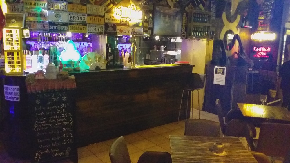 Akçakoca’da eğlence mekanlarında yılbaşı hazırlığı 