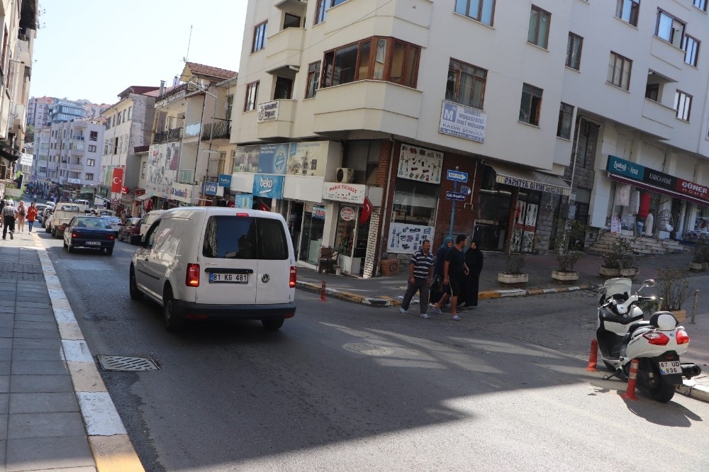 Akçakoca’da tek yön çalışması 