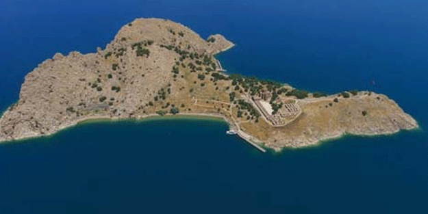 Ne Akdeniz ne Ege... Turist yağıyor!