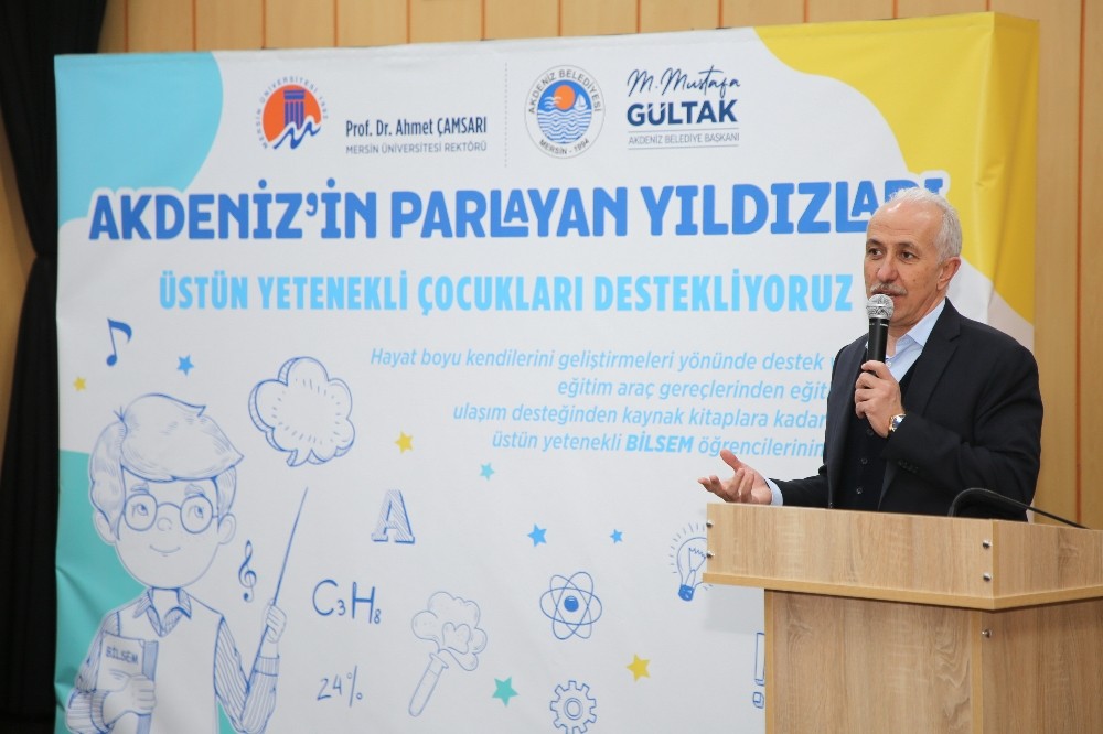 Akdeniz Belediyesi, geleceğin yeteneklerini keşfediyor 