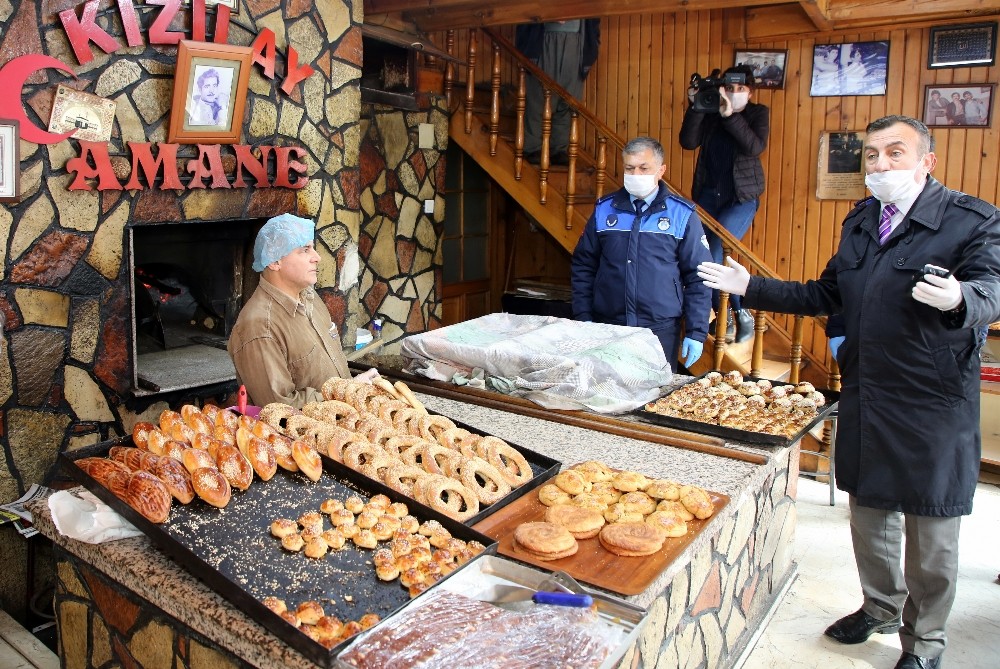 Akdeniz ilçesinde korona virüs denetimleri aralıksız sürüyor 