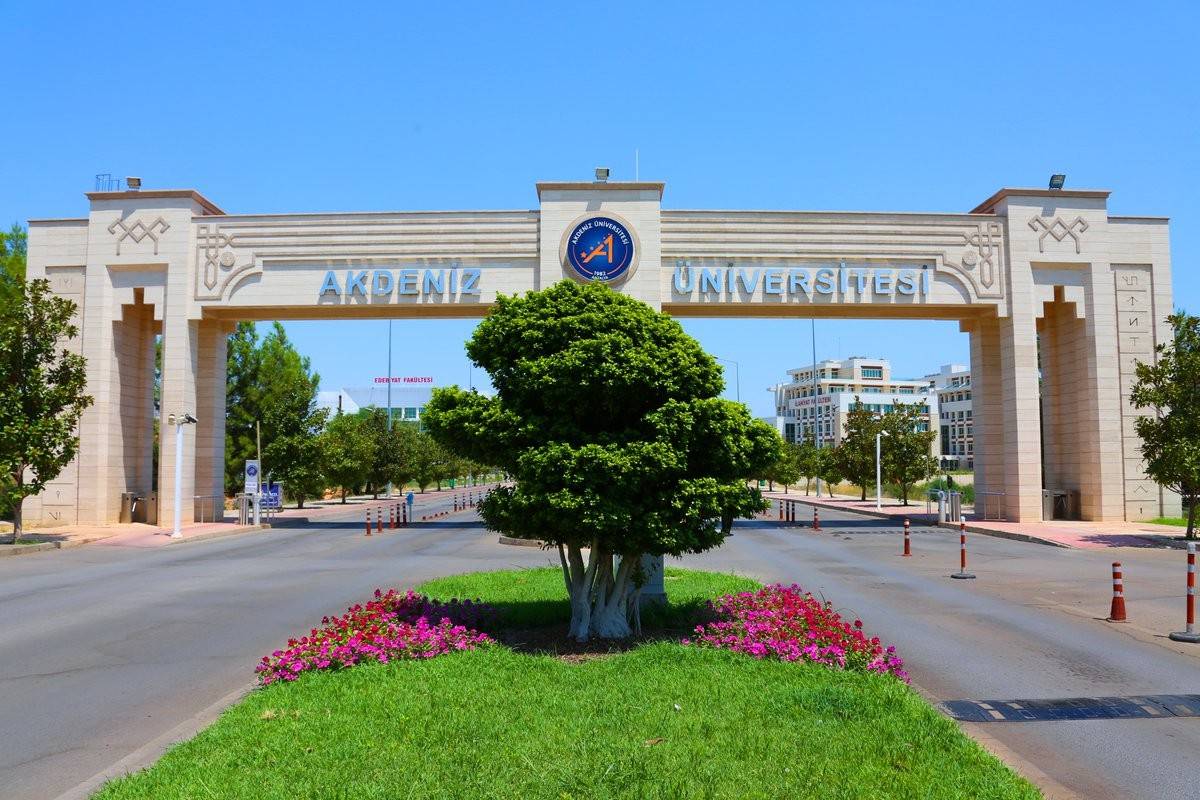 Akdeniz Üniversitesi akademik kadro alıyor