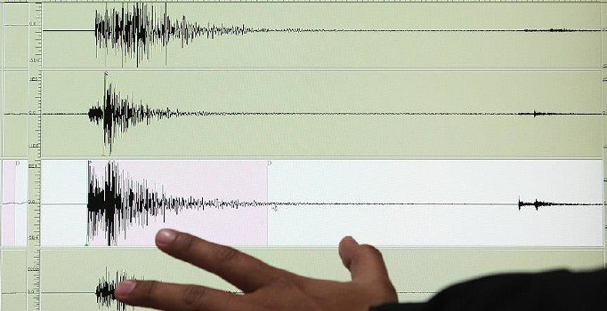 Akdeniz'de 4 büyüklüğünde deprem meydana geldi