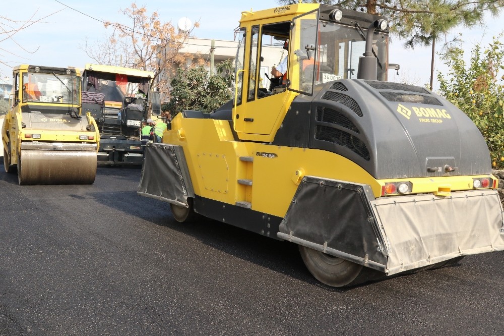 Akdeniz’de yeni dönem asfalt çalışmaları başladı 