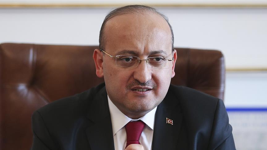 Akdoğan: Bunlar bukalemun gibiler