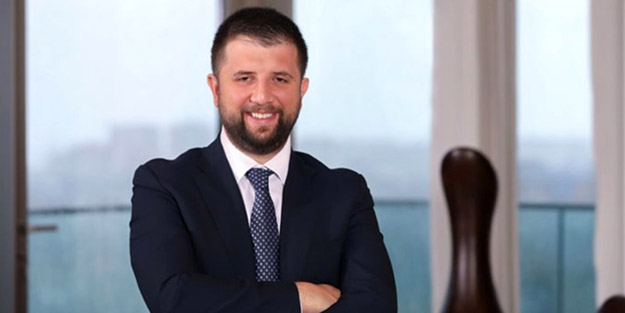 Akfen Holding’de bayrak değişimi