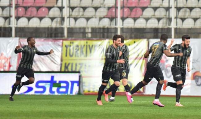 Akhisar Avrupa’da avlamaya çıktı