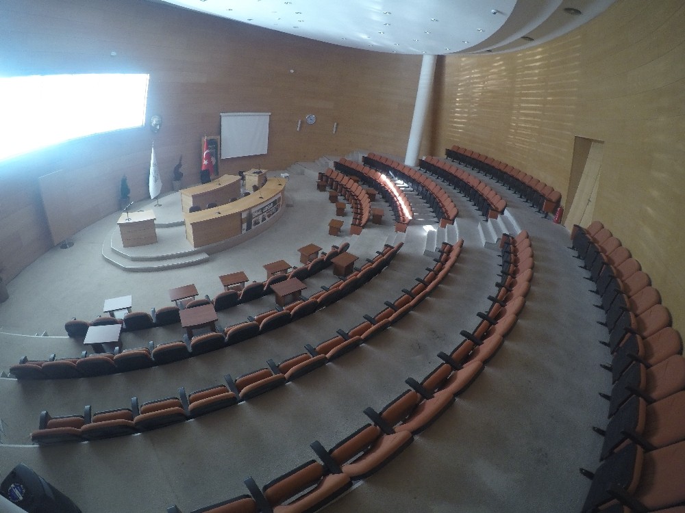 Akhisar Belediye Meclisi üyeleri belli oldu 