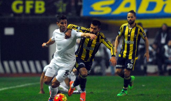 Akhisar Belediyespor'da Alper 3 hafta yok