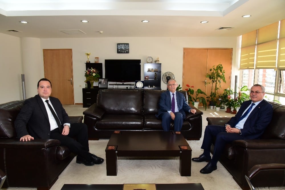 Akhisar ve Soma OSB’leri Vali Deniz başkanlığında toplandı 
