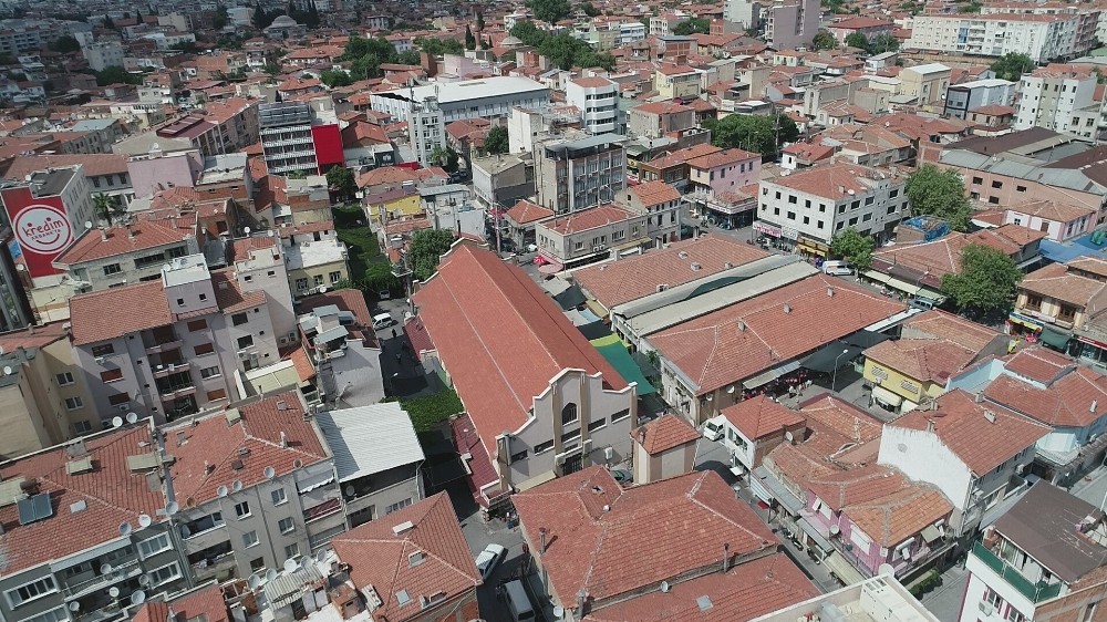 Akhisar’da 5 apartman karantina altına alındı 