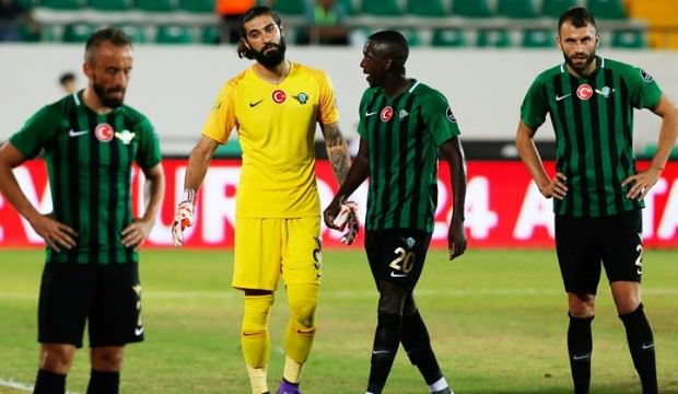 Akhisar'da nefesler tutuldu! Tarihi maçın ilk 11'leri belli oldu