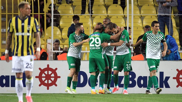 Akhisarlı Custodio futbolu bırakıyor