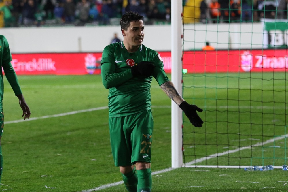 Akhisarspor’da Josue kadro dışı bırakıldı