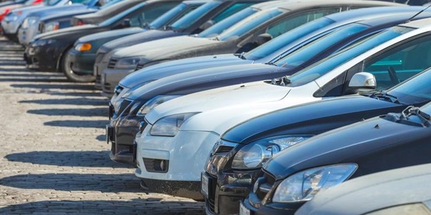 Akılalmaz yöntem! 200 bin liralık aracı 10 bin TL'ye aldılar