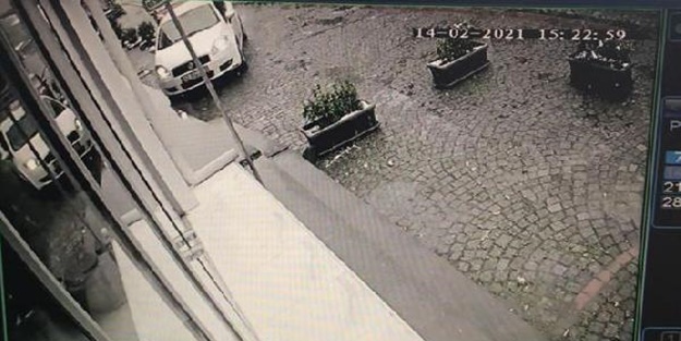 Akıllara durgunluk veren kaza anı!