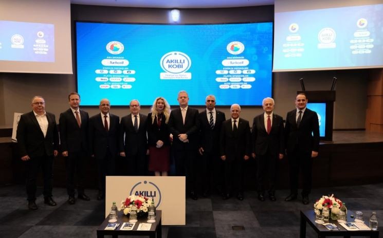 Akıllı KOBİ İzmir Dijital Dönüşüm Konferansı’na yoğun ilgi