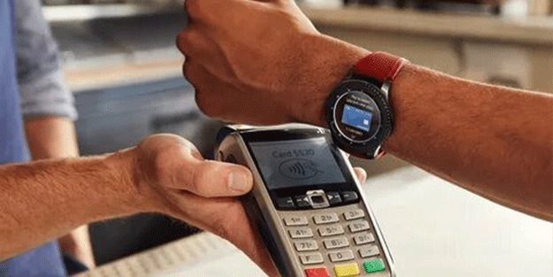 Akıllı saati olan herkes bekliyordu! Sonunda Türkiye’de de kullanılacak