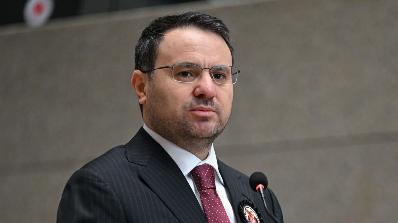 Akın Gürlek’ten Alihan Kuriş mesajı: Dini değerler suç faaliyetlerine kalkan olamaz