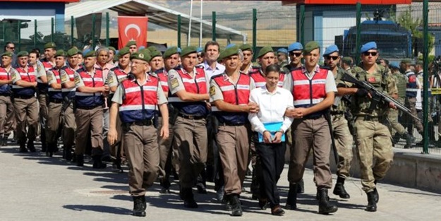 Akıncı duruşmalarında 4 hafta geride kaldı... Tam bir ay yalan söylediler