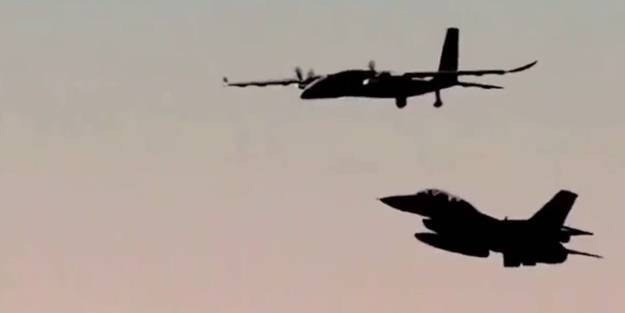 AKINCI TİHA ile F-16'dan muhteşem gösteri!